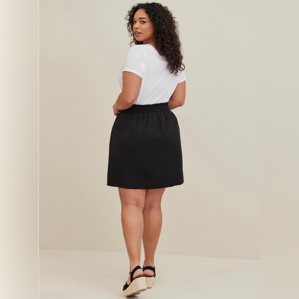 High-Waisted Linen Mini Skirt by Torrid - Picture 12 of 16
